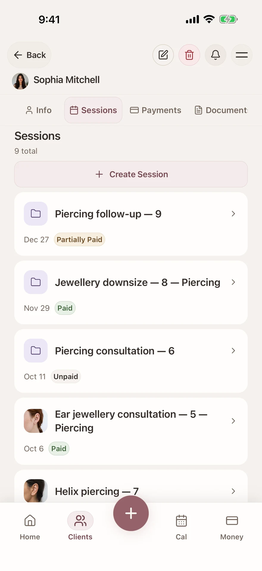 Piercing records and jewellery history — Glamorph. English interface with example data